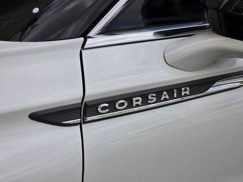 Used 2020 Lincoln Corsair FWD w/ Equipment Group 101A image 36