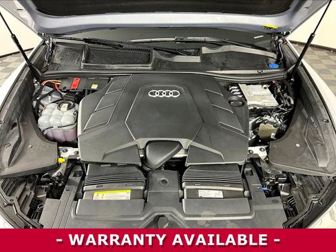 Used 2019 Audi Q8 Prestige w/ Cold Weather Package AWD/4WD image 30