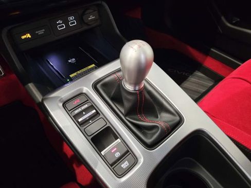 Used 2025 Honda Civic Type R image 26