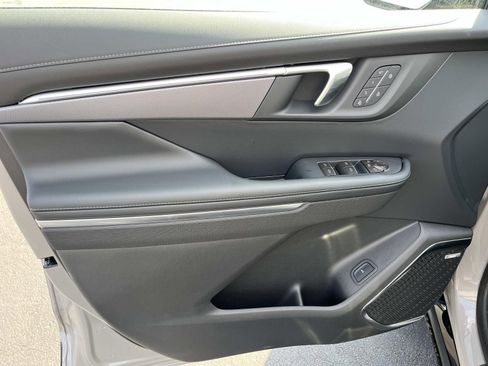 New 2026 Buick Enclave Sport Touring w/ Power Package AWD/4WD image 21