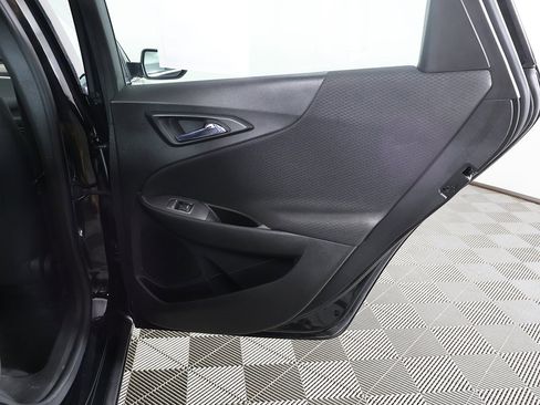 Used 2022 Chevrolet Malibu LT image 19