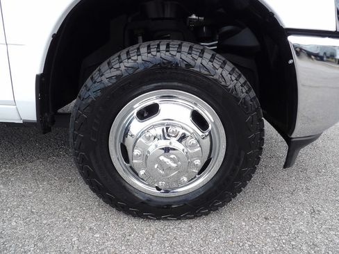 Used 2024 RAM 3500 SLT w/ Quick Order Package 2YG SLT AWD/4WD image 55