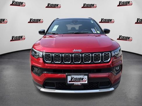 Used 2026 Jeep Compass Limited AWD/4WD image 2