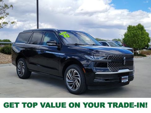 Certified 2025 Lincoln Navigator Reserve AWD/4WD image 1