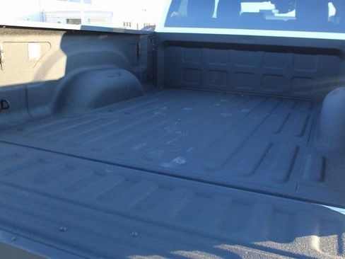 Used 2024 RAM 2500 Big Horn w/ Safety Group image 5