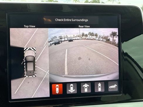 Used 2022 Jeep Compass Latitude w/ Sun and Sound Group image 25