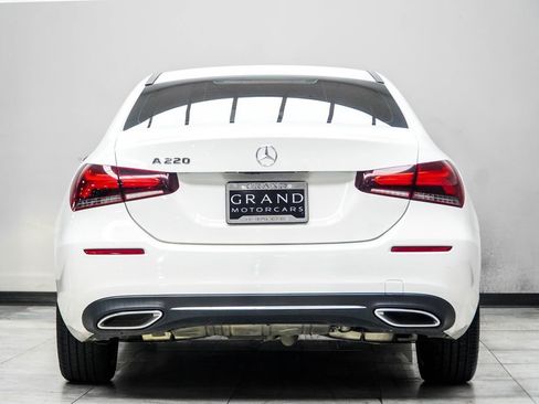 Used 2021 Mercedes-Benz A 220 image 11