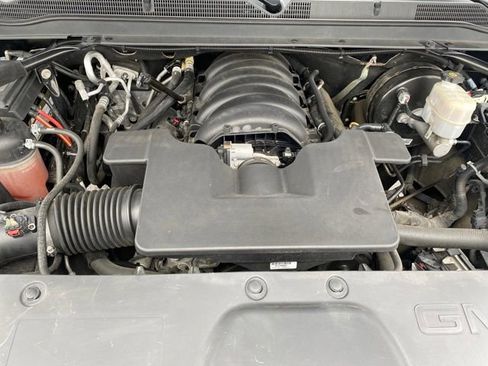 Used 2019 GMC Yukon SLE w/ SLE Value Package image 22