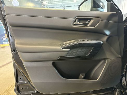 New 2026 Nissan Pathfinder SV image 19