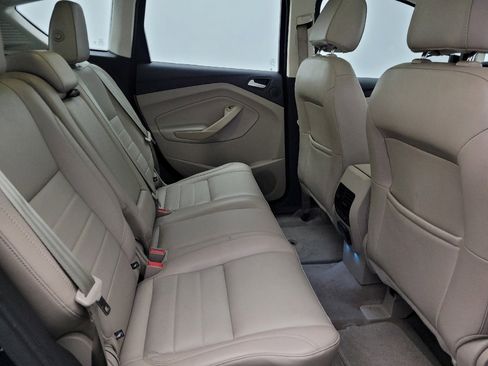 Used 2016 Ford C-MAX Energi SEL w/ Equipment Group 303A image 19