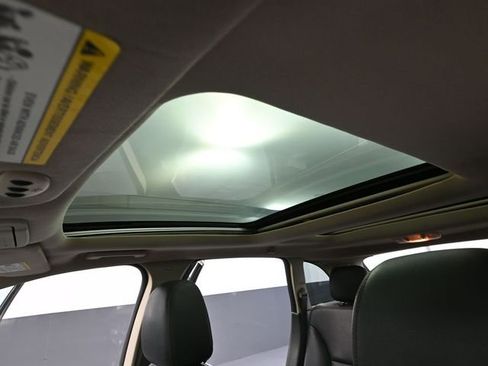 Used 2013 Ford Edge Limited image 22