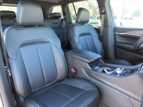 New 2025 Jeep Grand Cherokee Limited image 10