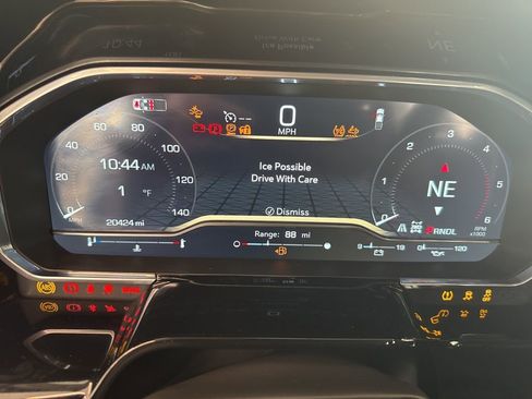 Certified 2024 GMC Sierra 2500 SLE w/ SLE Convenience Package image 5