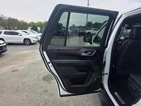 Used 2021 Chevrolet Tahoe LT image 8