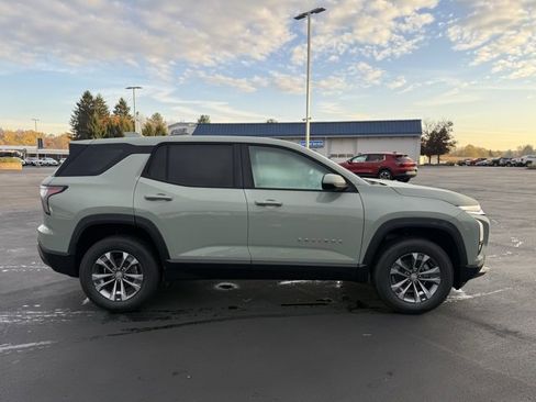 New 2026 Chevrolet Equinox LT w/ Convenience Package II image 4