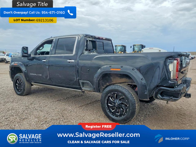 Used 2021 GMC Sierra 2500 Denali w/ Denali Black Diamond Edition AWD/4WD image 3
