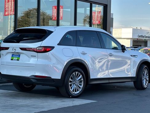 New 2025 MAZDA CX-90 Plug-In Hybrid w/ Preferred image 5