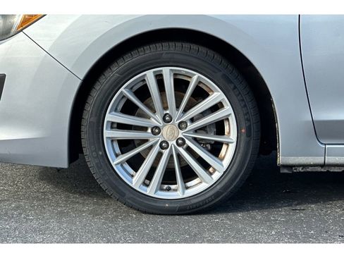 Used 2013 Subaru Impreza 2.0i Limited image 31