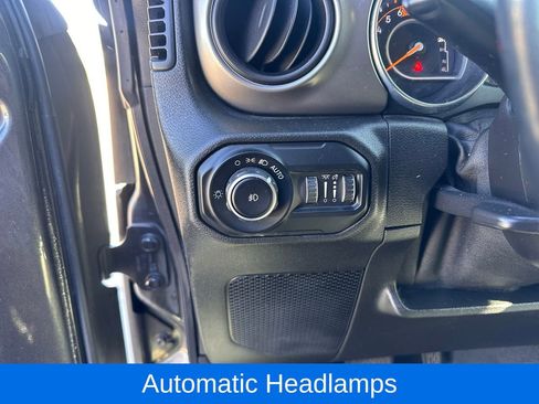 Used 2021 Jeep Wrangler Unlimited Sport image 19