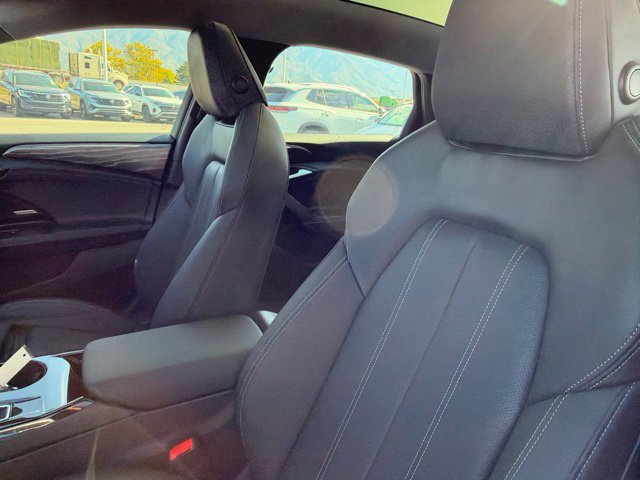 Certified 2025 Audi A6 e-tron Prestige AWD/4WD image 20