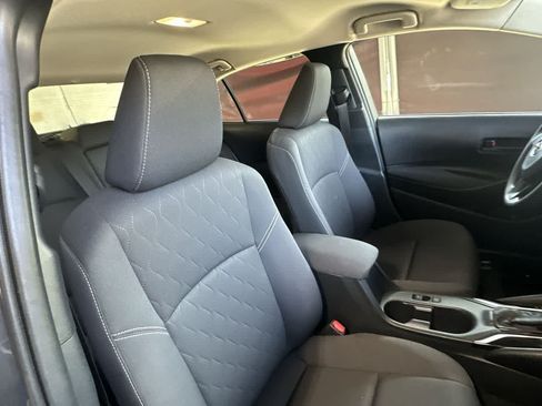 Used 2026 Toyota Corolla LE FWD image 27