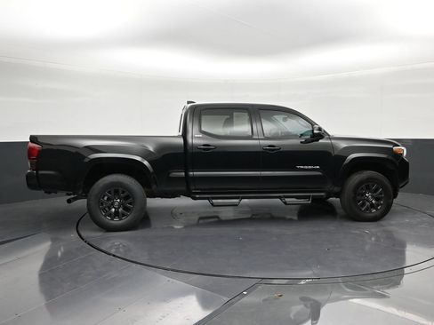 Used 2023 Toyota Tacoma SR5 w/ Technology Package AWD/4WD image 6