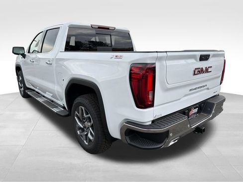 New 2026 GMC Sierra 1500 SLT w/ SLT Premium Plus Package AWD/4WD image 5