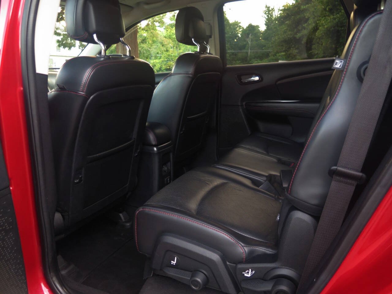 Used 2018 Dodge Journey GT w/ Nav & Sun Group AWD/4WD image 14