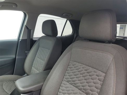 Used 2018 Chevrolet Equinox LT image 68