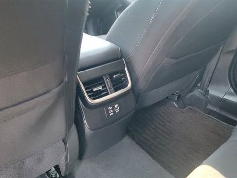 Used 2025 Subaru Outback Premium image 51