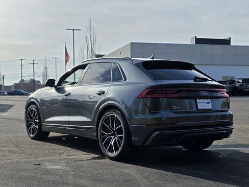 Used 2020 Audi Q8 Prestige image 8