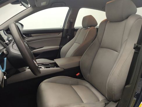Used 2020 Honda Accord LX image 17