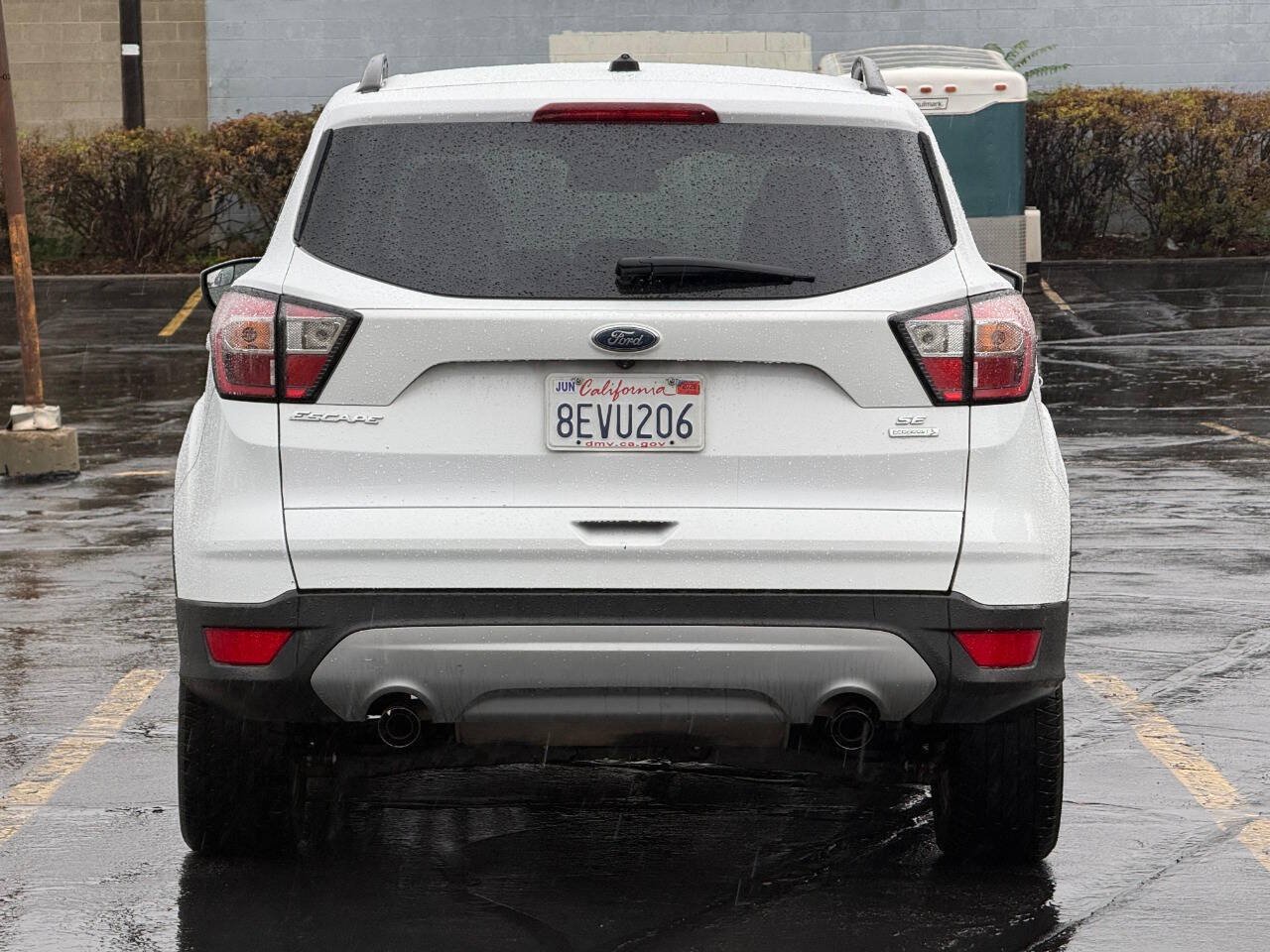 Used 2018 Ford Escape SE FWD image 5