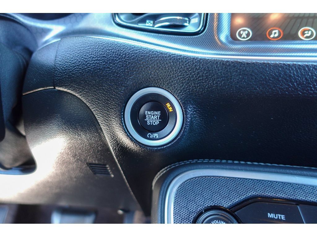 Used 2017 Dodge Challenger SXT Plus RWD image 21