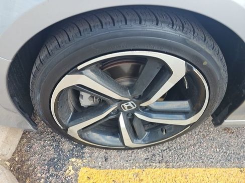 Used 2020 Honda Accord Sport image 10