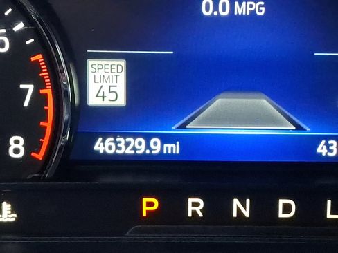 Used 2022 Ford Explorer Limited image 20