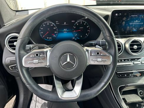 Used 2021 Mercedes-Benz GLC 300 4MATIC Coupe image 3