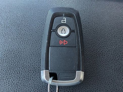 Used 2021 Ford EcoSport Titanium image 37