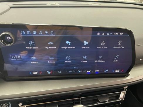 New 2026 Chevrolet Traverse LT AWD/4WD image 3