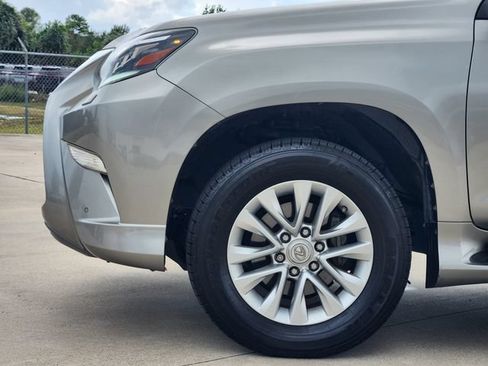 Used 2021 Lexus GX 460 Premium w/ Premium Plus Package AWD/4WD image 8