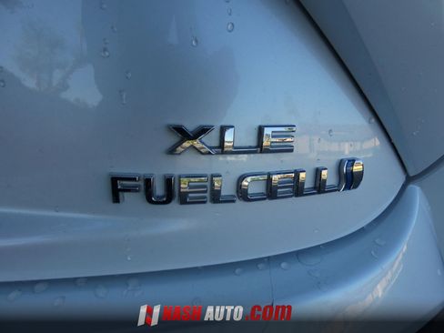 Used 2022 Toyota Mirai w/ Advanced Technology Package RWD image 71