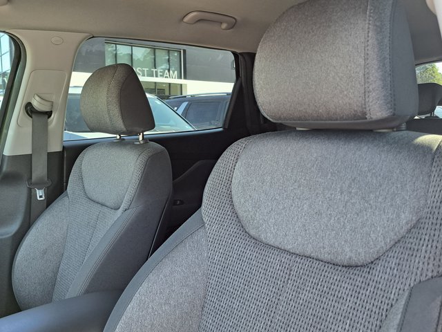 Used 2021 Hyundai Santa Fe SE FWD image 22