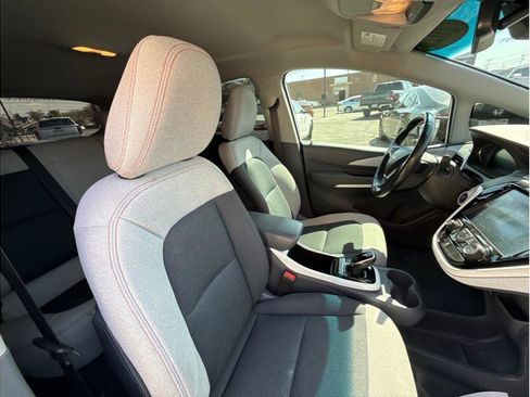 Used 2020 Chevrolet Bolt LT FWD image 4