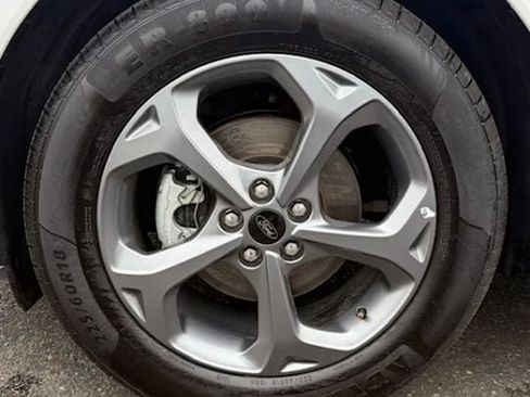 Used 2023 Ford Escape ST-Line image 6