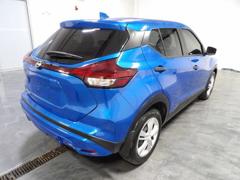 Used 2024 Nissan Kicks S FWD image 4