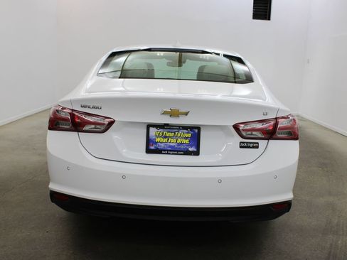 Used 2024 Chevrolet Malibu LT FWD image 4