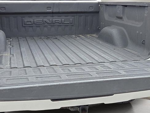 Used 2018 GMC Sierra 1500 Denali image 22