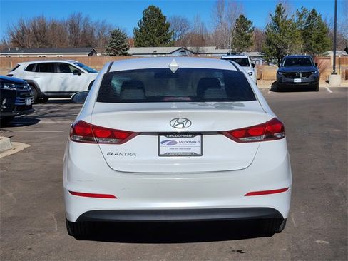 Used 2017 Hyundai Elantra SE w/ SE A/T Tech Package 03 image 11