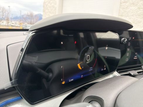 New 2026 Chevrolet Trax LT w/ Driver Confidence Package FWD image 11