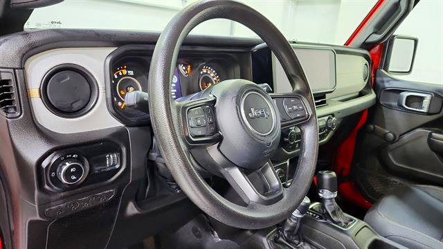 Used 2024 Jeep Gladiator Sport AWD/4WD image 10